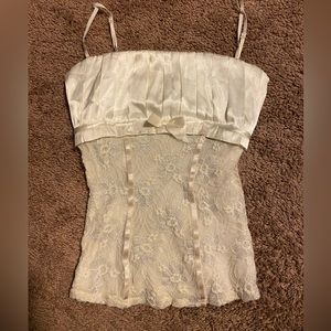 cute white dollete tank top